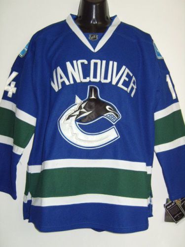 Vancouver Canucks jerseys-023