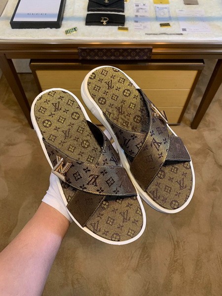 LV men slippers AAA-381(38-45)