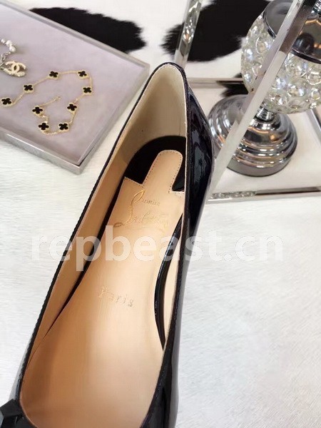 Super Max Christian Louboutin Custom High Heel-026