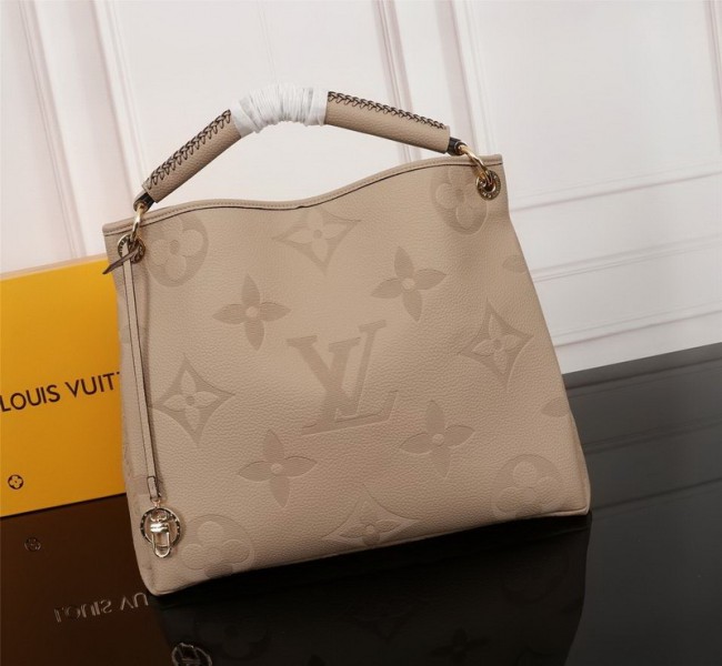 LV Hangbags AAA Women-686