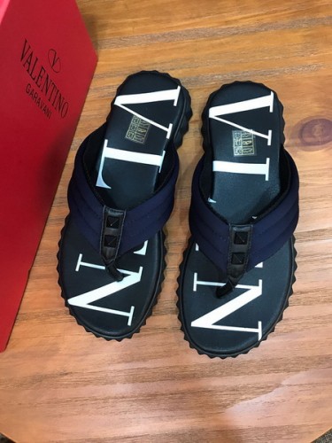 VT Men slippers AAA-040