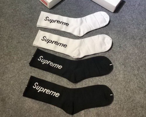 Supreme Socks-007