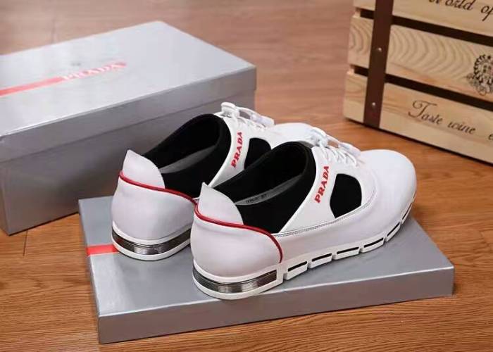 Prada men shoes 1:1 quality-050