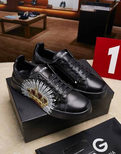 D&G men shoes 1;1 quality -050