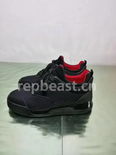 Super Max Christian Louboutin Shoes-929