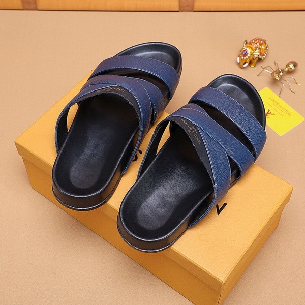 LV men slippers AAA-420