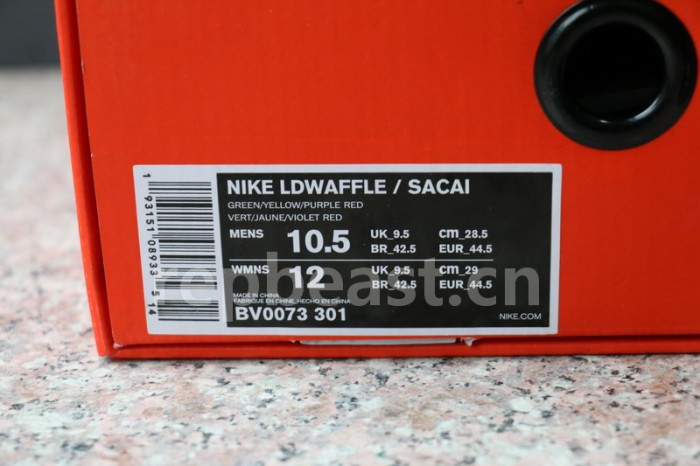 Authentic Sacai x Nike LVD Waffle Daybreak BV0073-301