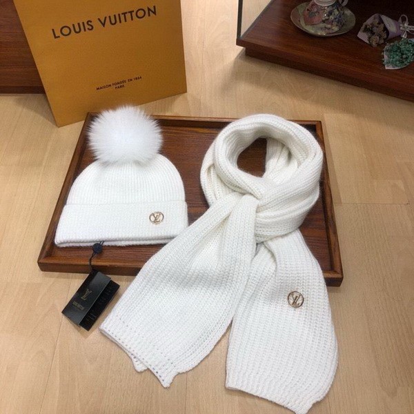 LV Wool Cap Scarf AAA-212