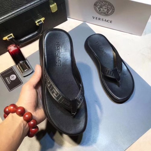 Versace men slippers AAA-097