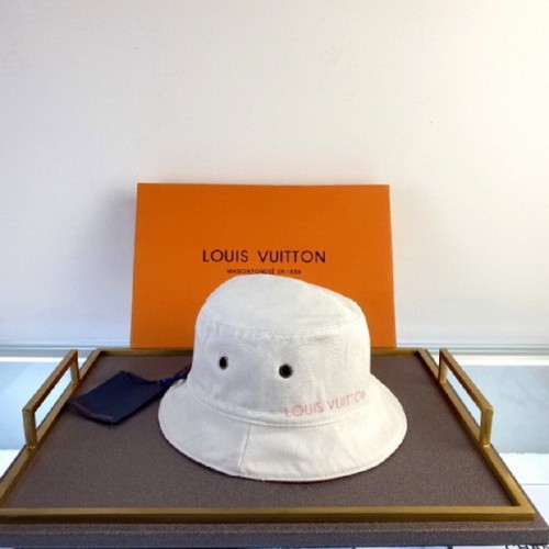 LV Hats AAA-384