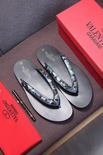 VT Men slippers AAA-057