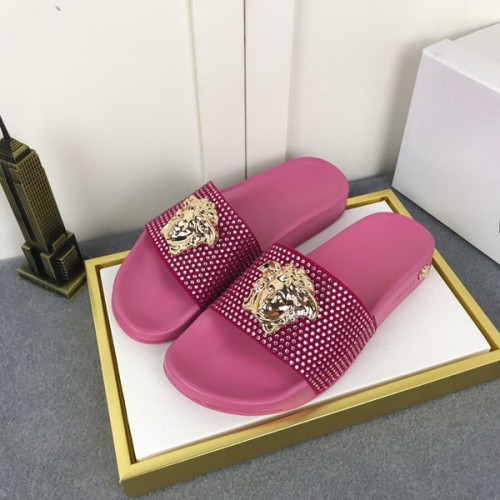 Versace men slippers AAA-185(38-46)