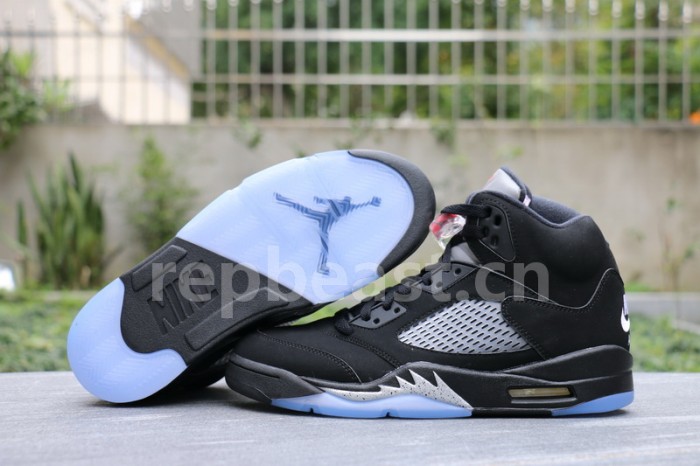 Authentic Air Jordan 5 Retro OG “Black Metallic”