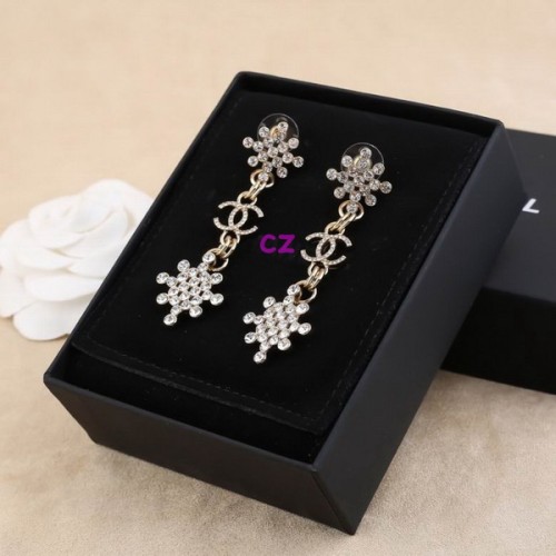 CHAL Earring-585