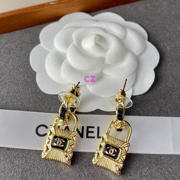 CHAL Earring-678