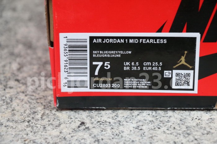 Authentic Maison Chateau Rouge x Air Jordan 1 High Mid