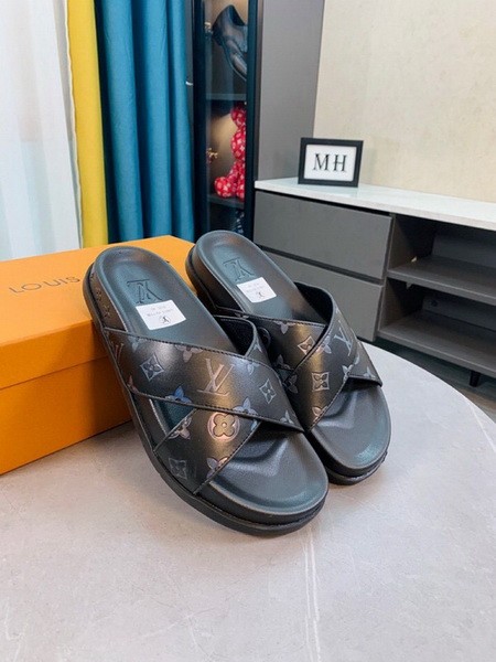 LV men slippers AAA-1049