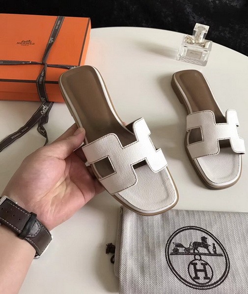 Hermes women slippers AAA-292(35-40)