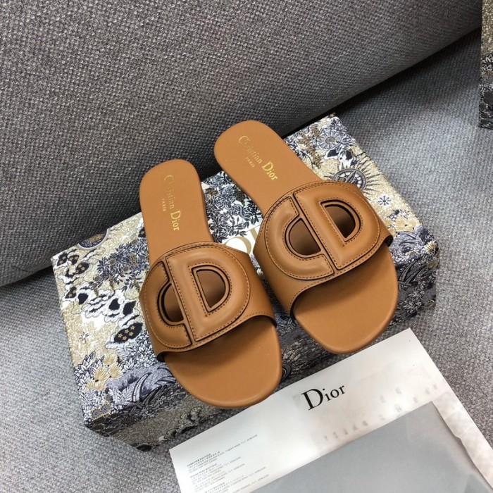 Dior women slippers 1：1 quality-010