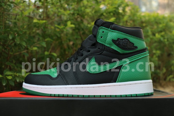 Authentic Air Jordan 1 Retro High OG “Pine Green”