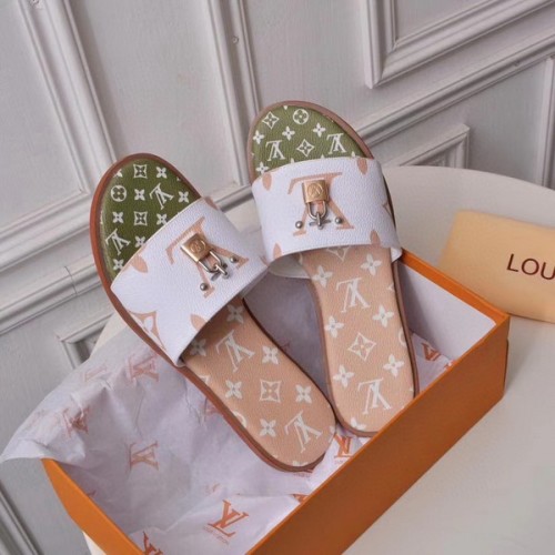 LV women slippers AAA-063