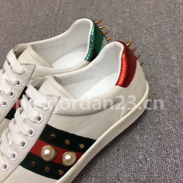 Super Max G Shoes-058