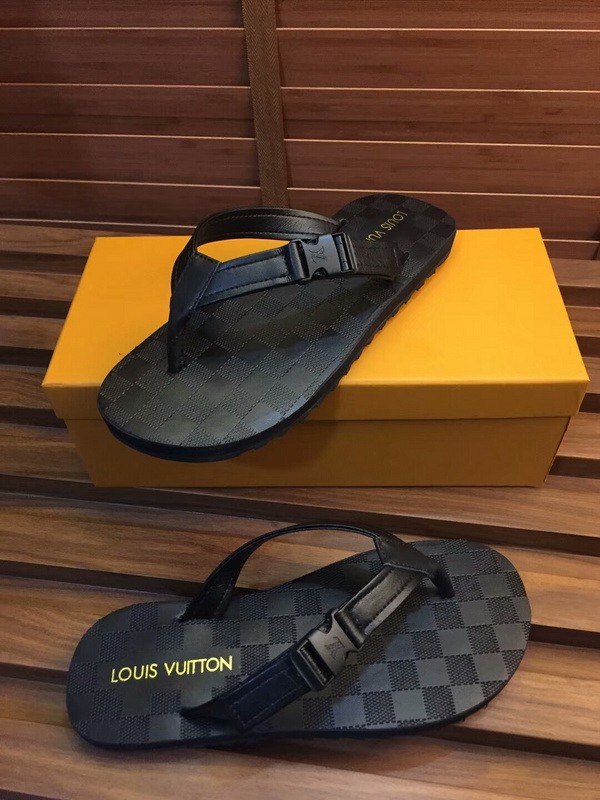 LV men slippers AAA(38-45)-154