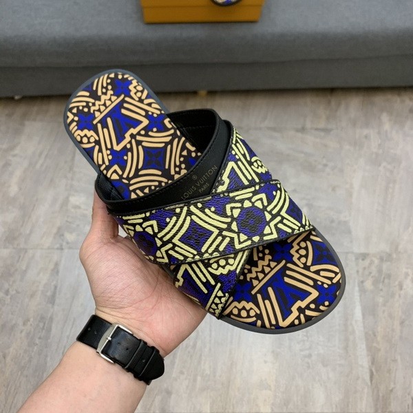 LV men slippers AAA-777