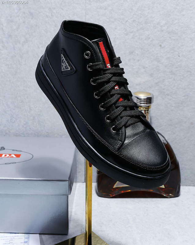 Prada men shoes 1:1 quality-092