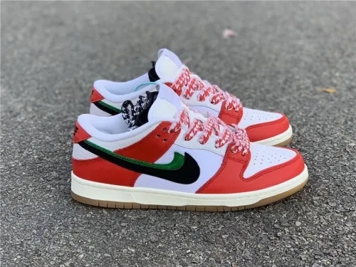Authentic Frame Skate x Nike SB Dunk Low “Habibi”
