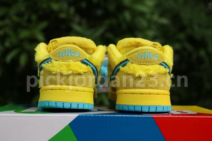 Authentic Grateful Dead x Nike SB Dunk Low “Yellow Bear”  kids shoes