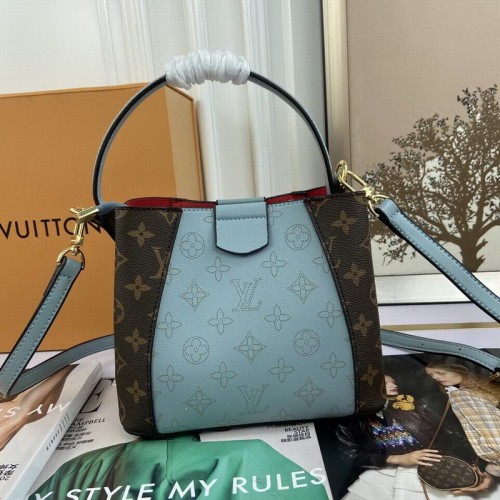 LV Hangbags AAA Women-644