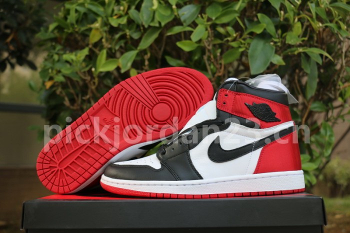 Authentic Air Jordan 1 Satin “Black Toe” GS