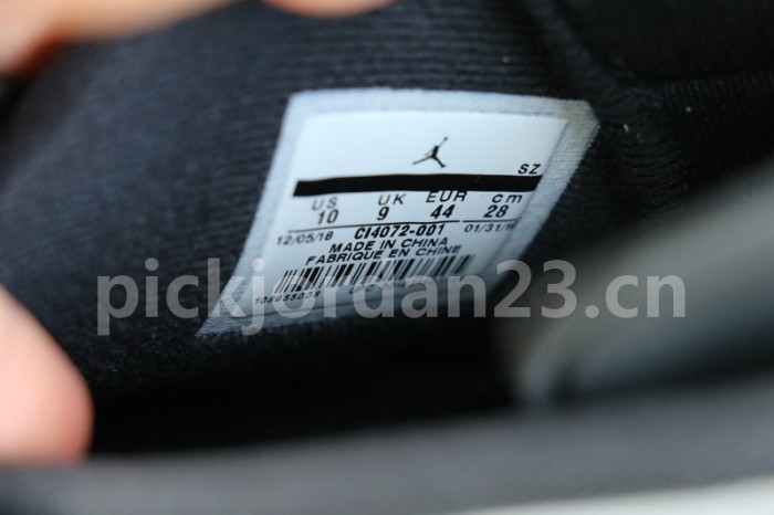 Authentic Air Jordan 6 “Reflective Bugs Bunny”