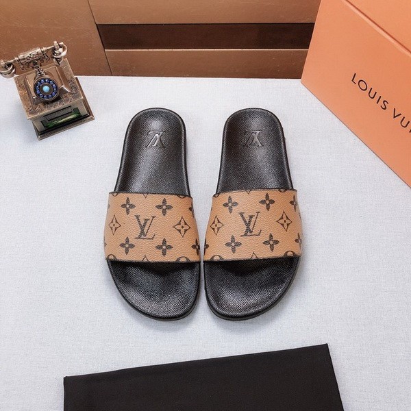 LV women slippers AAA-019