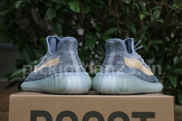 Authentic Yeezy Boost 350 V2 Ash Blue