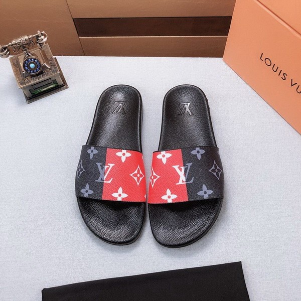 LV women slippers AAA-028