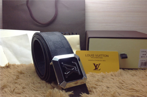 LV Belt 1：1 Quality-131