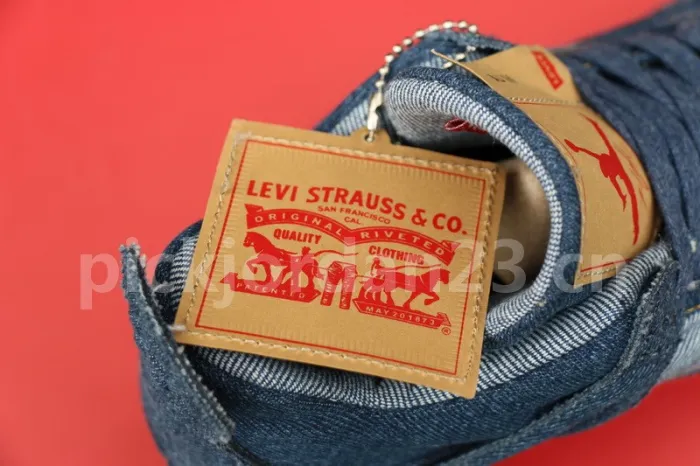 Authentic Levi’s x Air Jordan 4