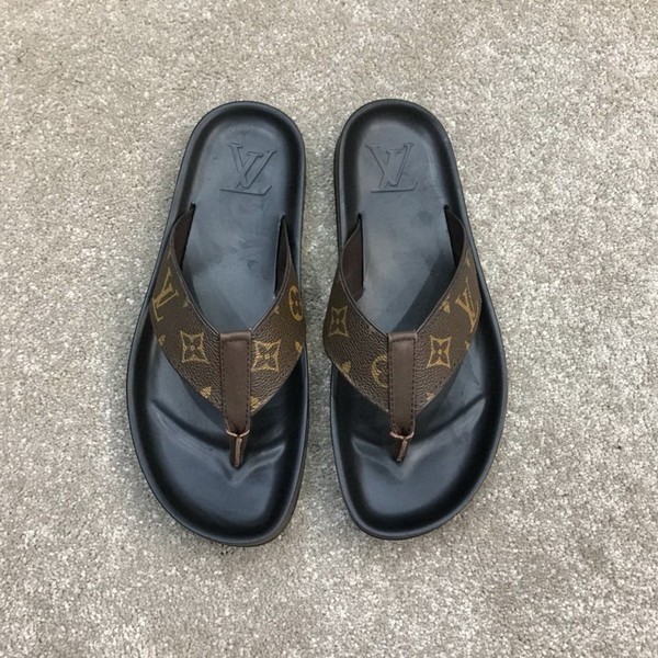 LV men slippers AAA-444