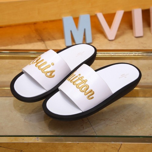 LV Sandals 1;1 Quality-090