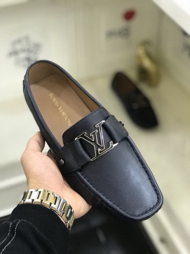 LV Men shoes 1：1 quality-3206