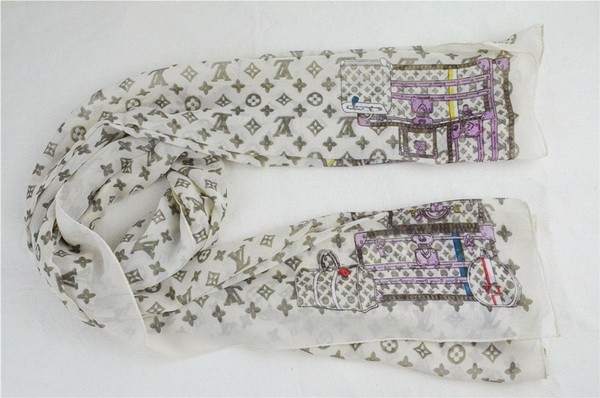 LV Silk Scarf AAA-209
