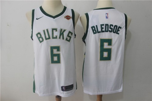 NBA Milwaukee Bucks-010