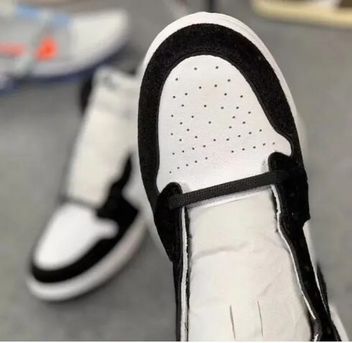 Authentic Air Jordan 1 Retro High OG WMNS “Panda”