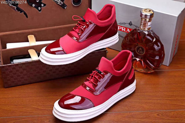 Prada men shoes 1:1 quality-073