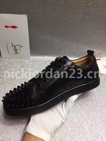 Super Max Christian Louboutin Shoes-407