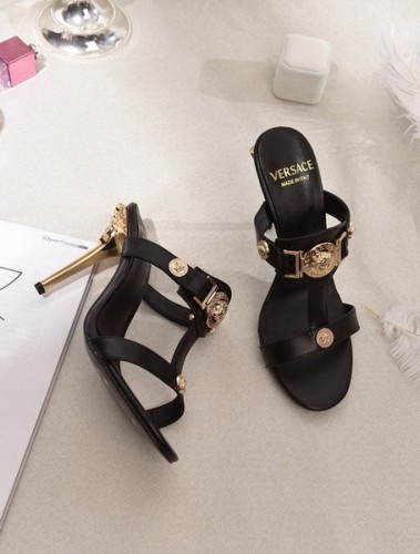 Versace women slippers 1：1 quality-017
