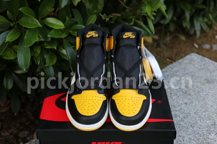 Authentic Air Jordan 1 Yellow Toe
