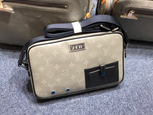 LV High End Quality Handbag-460